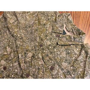 Wild Fable ‎ Cropped  Button Up Floral Heavy cotton Jacket size XXL
